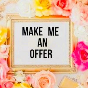 🧡💙I’m taking most offers doesn’t hurt 2 ask💚💜